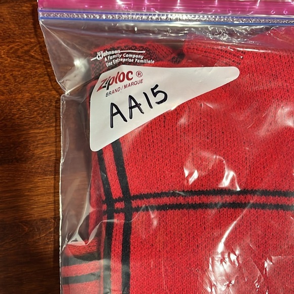 Womens Pullover Tunic Sweater Red Black S/M Large Scale Plaid Stretch Soft Comfy - Picture 11 of 11